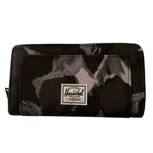Herschel Supply Company Thomas Wallet NWT